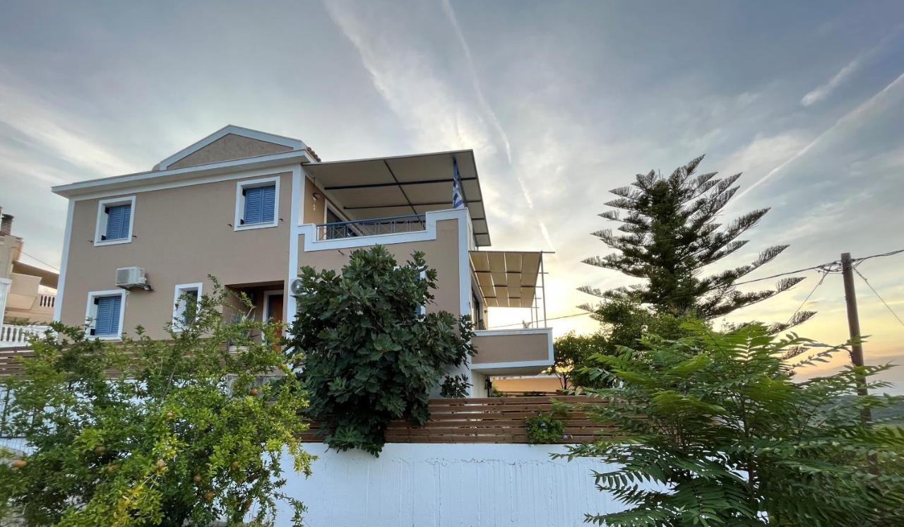 Villa Thea - Τhe View 1St Floor Áno Yerakaríon Exteriör bild