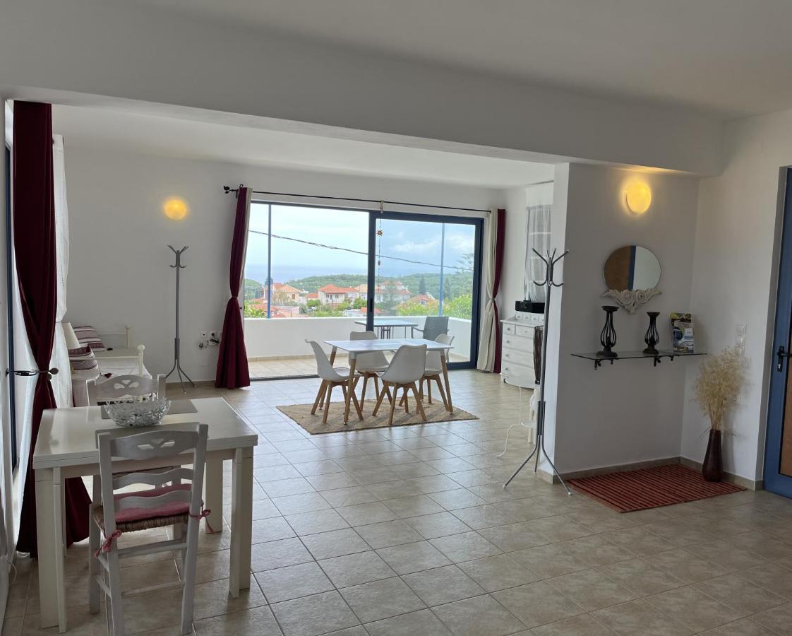 Villa Thea - Τhe View 1St Floor Áno Yerakaríon Exteriör bild