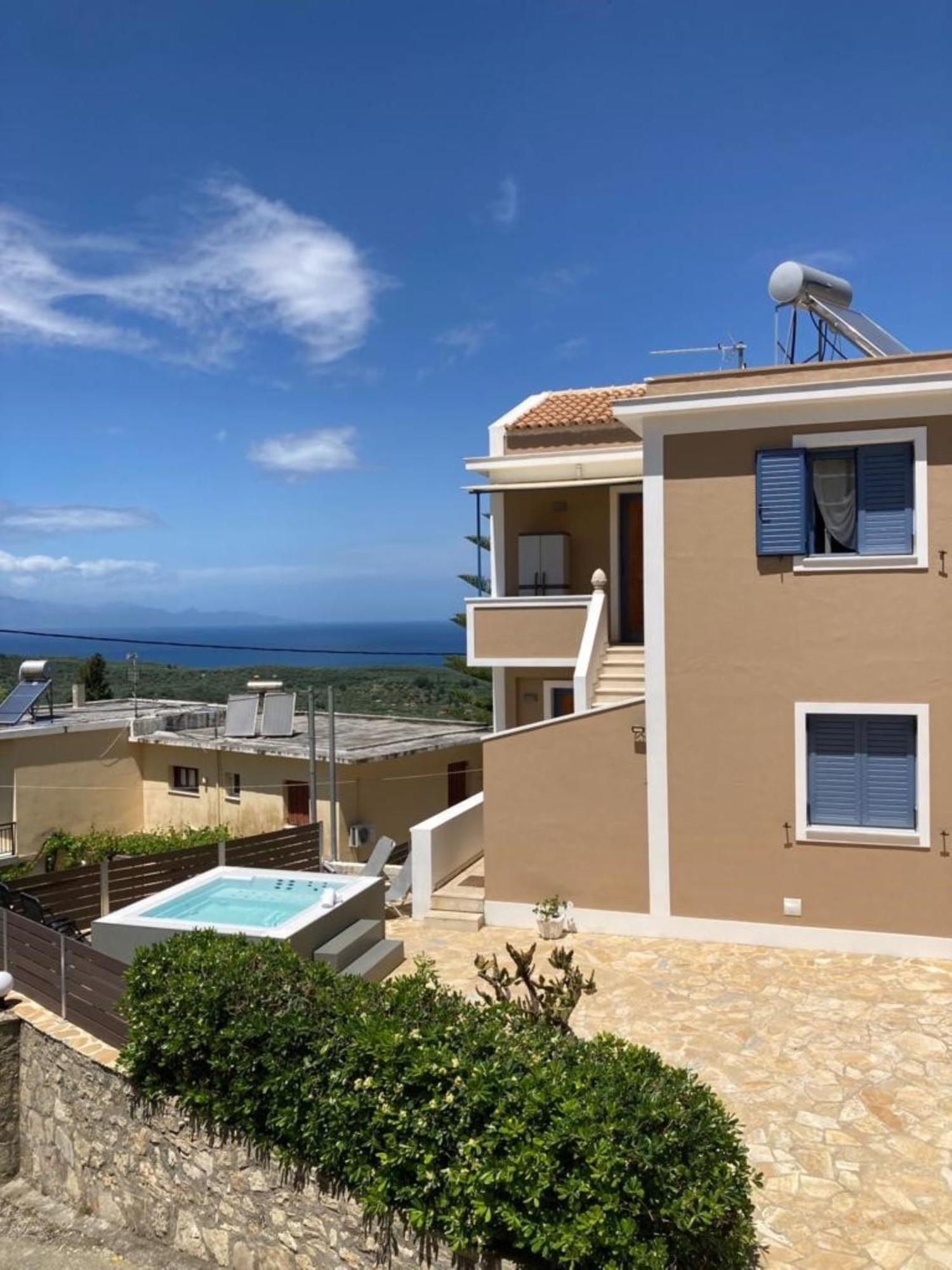Villa Thea - Τhe View 1St Floor Áno Yerakaríon Exteriör bild